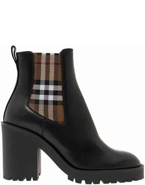 Burberry allostock Black Ankle Boots With Vintage Check Motif In Leather Woman