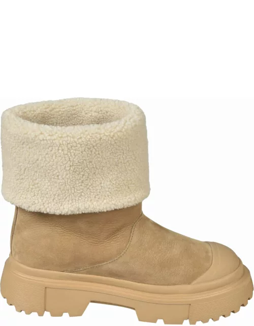 Hogan H619 Ankle Boot With Faux Fur