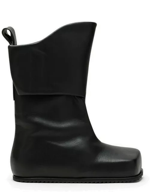 High black faux leather boot