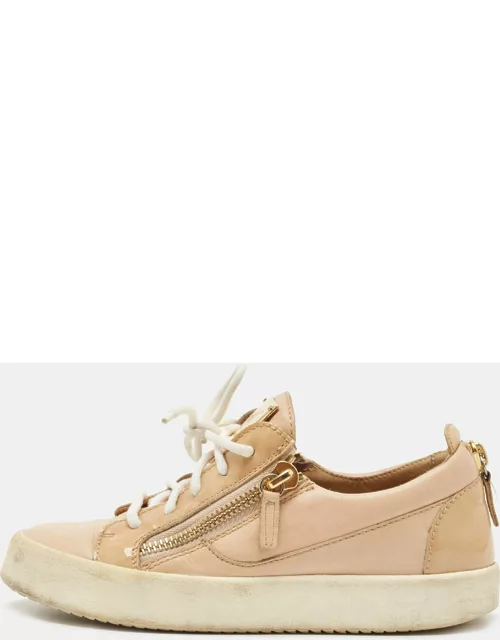 Giuseppe Zanotti Beige Patent and Leather Low Top Sneaker