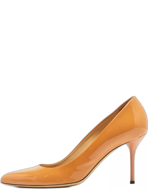 Gucci Brown Patent Leather Pointed Top Pump
