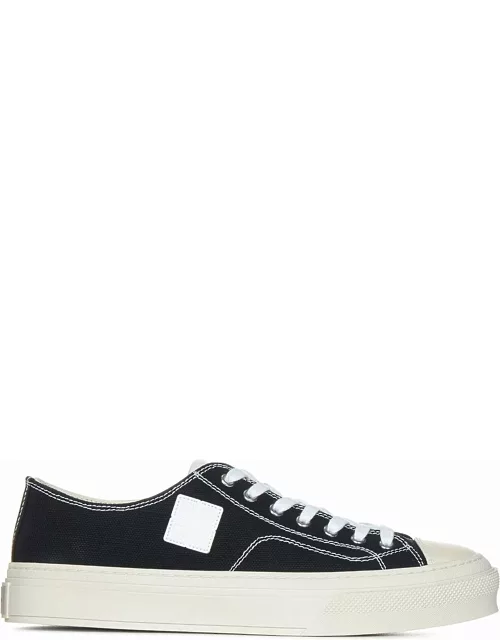 Givenchy City Sneaker