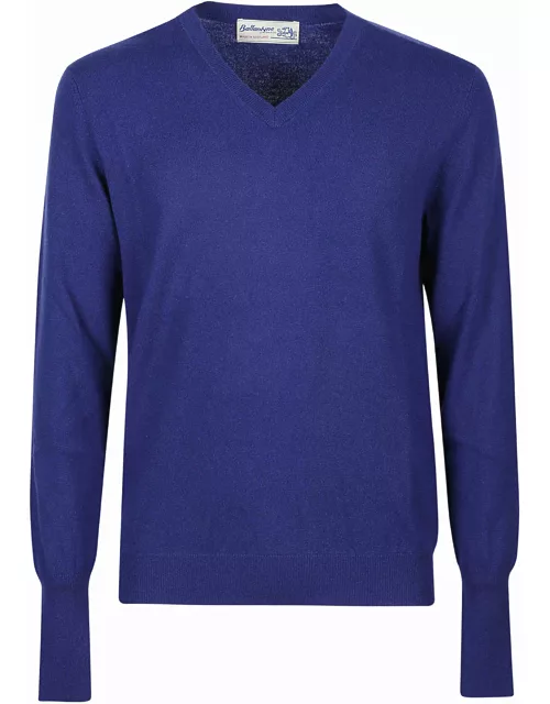Ballantyne Plain V-neck Sweater