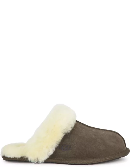 Ugg Scuffette II Suede Slippers, Slippers, Designer Stamp - Brown
