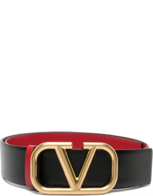 Black and red reversible belt with logo plaque