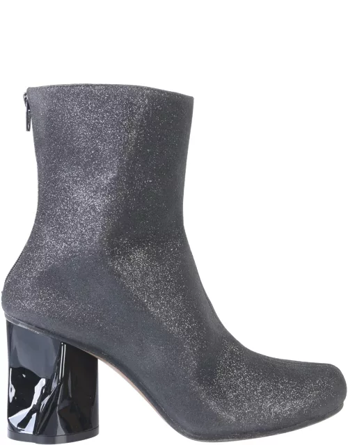 maison margiela boot with crushed hee