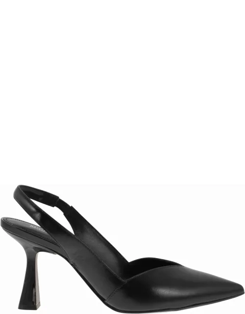 Michael Kors Chelsea Pumps In Leather