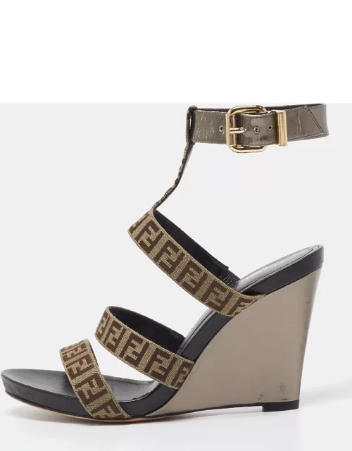 Fendi Brown/Beige Canvas and Leather Wedge Sandal