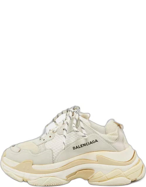 Balenciaga White/Grey Mesh and Nubuck Leather Triple S Sneaker