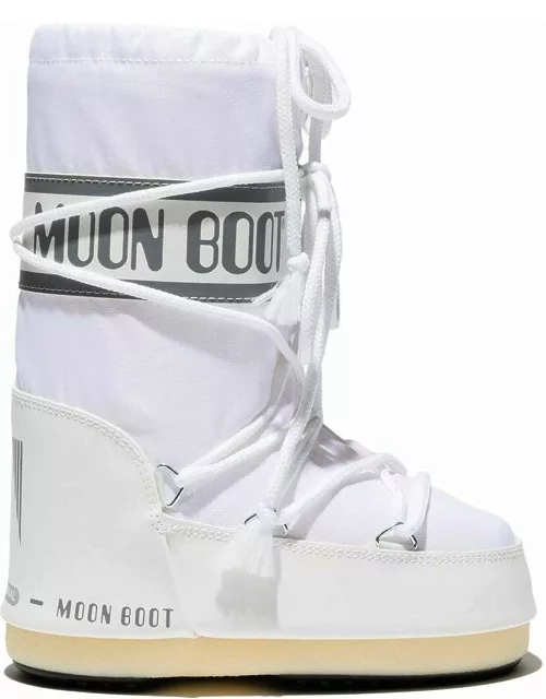 White Icon panelled waterproof boot