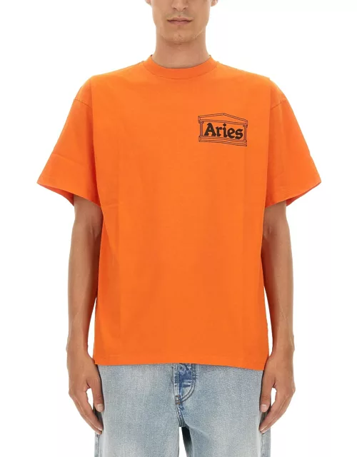 aries t-shirt with logo