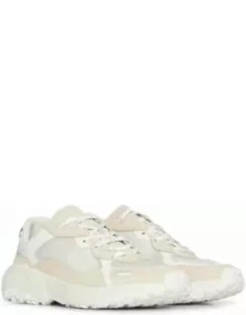 Mixed-material trainers with ripstop mesh- White Men's Sneaker