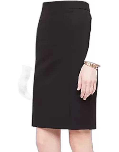 Ann Taylor The Seamed Pencil Skirt in Seasonless Stretch
