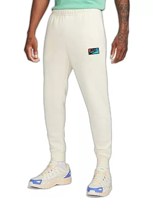 Men's Nike Club Fleece Logo Patch Jogger Pant