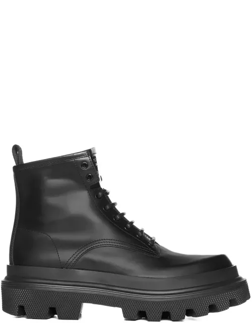 Dolce & Gabbana Ankle Boot With Logo Plaque