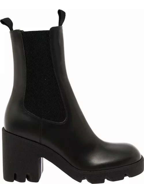Burberry Black Chelsea Boots With Platform And Elastic Inserts In Leather Woman