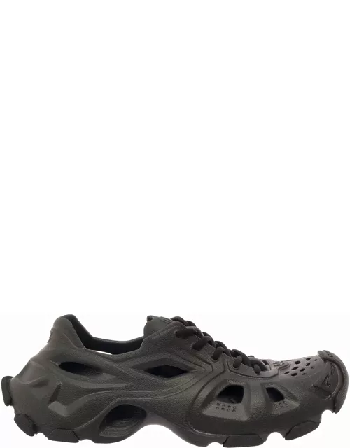 Black hd Sneakers With Embossed Balenciaga Logo In Rubber Man