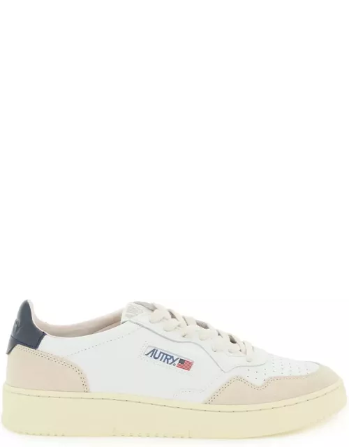 AUTRY leather medalist low sneaker