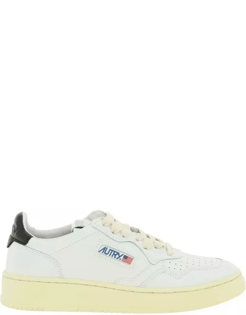 AUTRY Leather Medalist Low sneaker