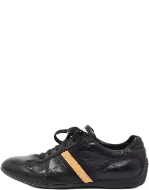 Louis Vuitton Black Leather Low Top Sneaker