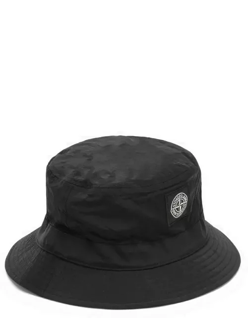 Black bucket hat in nylon with logo