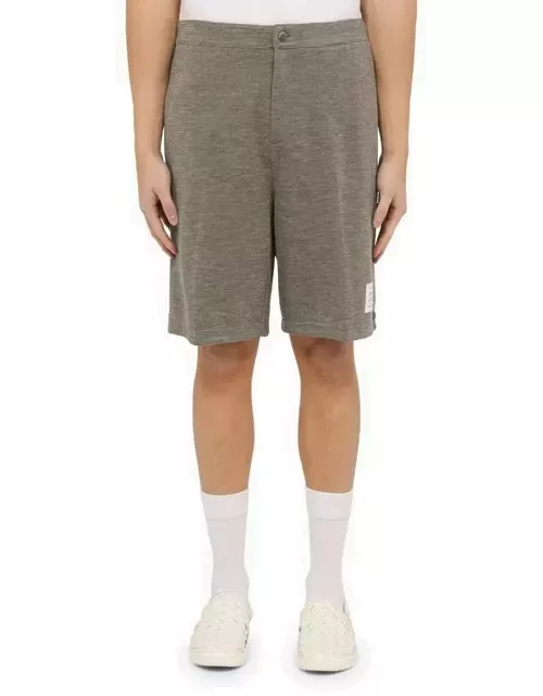 Grey bermuda shorts in virgin woo