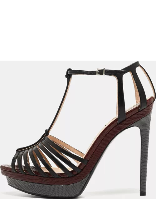 Fendi Tricolor Lizard Embossed Leather Strappy T Bar Sandal
