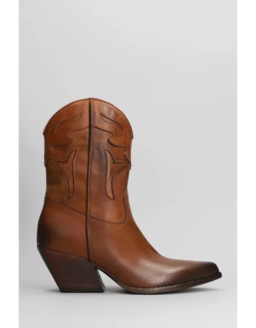 Elena Iachi Texan Ankle Boots In Leather Color Leather