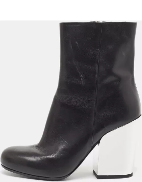 McQ by Alexander McQueen Black Leather Geffrye Ankle Boot