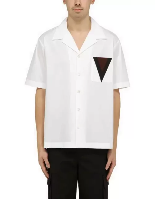 White bowling shirt with V inlay