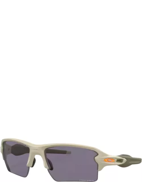 Sunglasses 9102 SOLE
