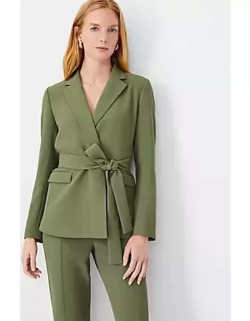 Ann Taylor The Petite Belted Blazer in Crepe