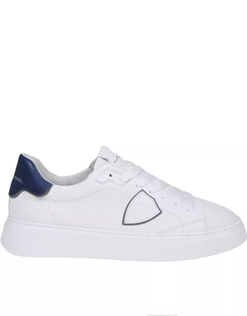 Philippe Model Temple Sneakers In White/blue Leather