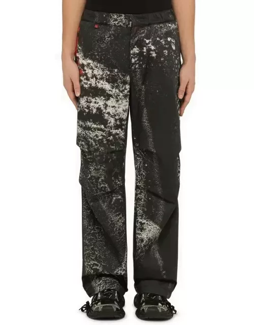 Baggy/loose trousers with ash print