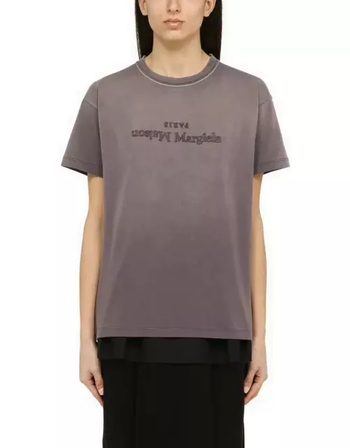 Aubergine-coloured cotton T-shirt with reverse logo