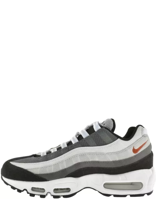 Nike Air Max 95 Trainers Grey