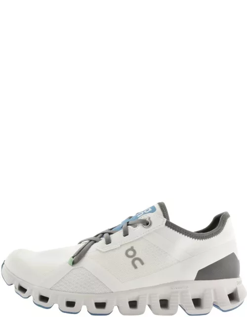 On Running Cloud X 3 AD Trainers White