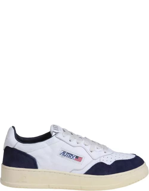Autry Medalist Sneakers In White And Blue Leather