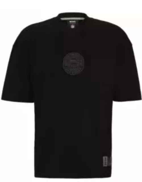 BOSS x NFL interlock-cotton T-shirt with printed artwork- Black Men's T-Shirt