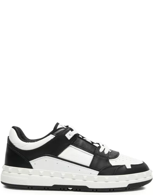 Valentino Garavani Freedots Panelled Leather Sneakers - White And Black - 45 (IT45 / UK11)