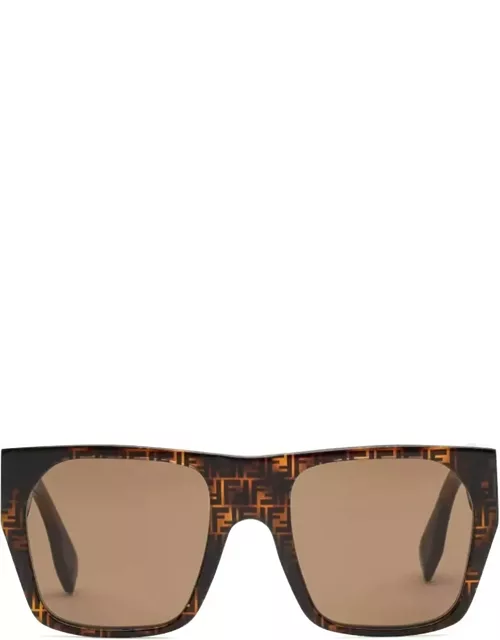 Fendi Eyewear Fe40124i 55e Sunglasse