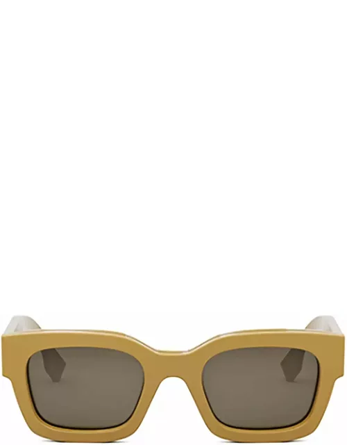 Fendi Eyewear FE40119I Sunglasse