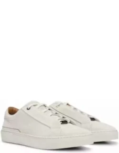 Gary suede low-top trainers with branded lace loop- White Men's Sneaker