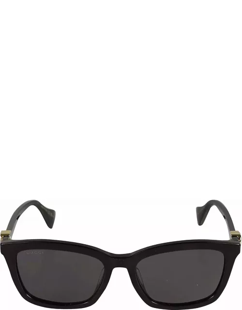 Gucci Eyewear Wayfarer Classic Sunglasse