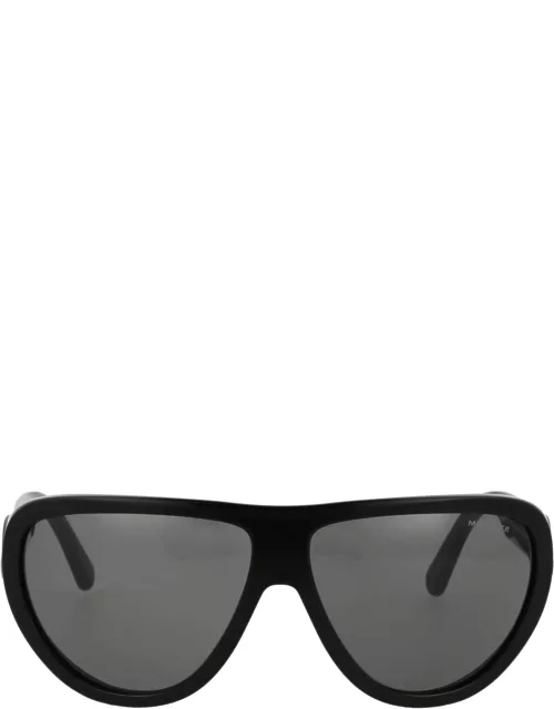 Moncler Eyewear Ml0246 Sunglasse
