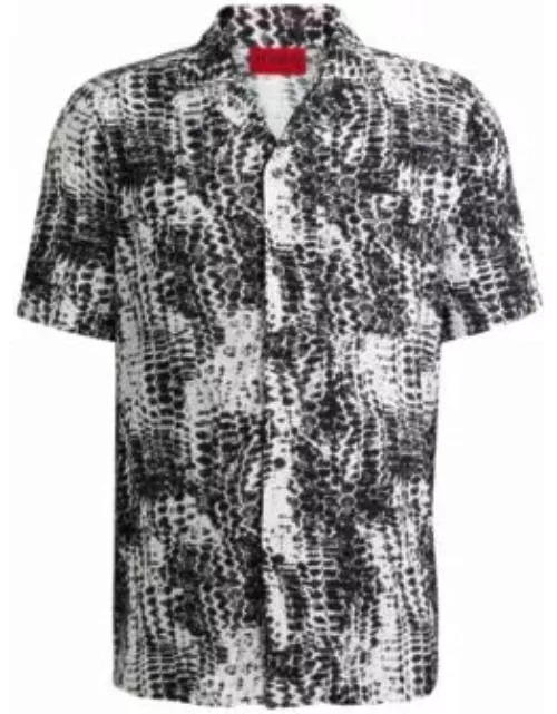 Relaxed-fit shirt with abstract print- White Men's Shirt
