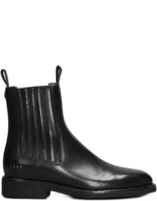 Golden Goose Chelsea Ankle Boots In Black Leather