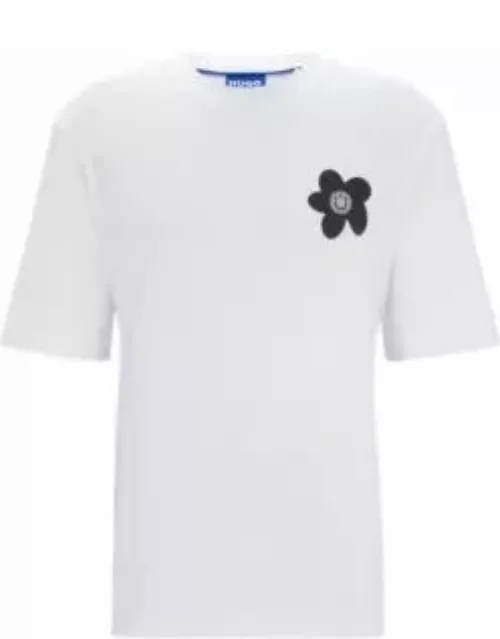 Cotton-jersey T-shirt with flower logo artwork- White Men's T-Shirt