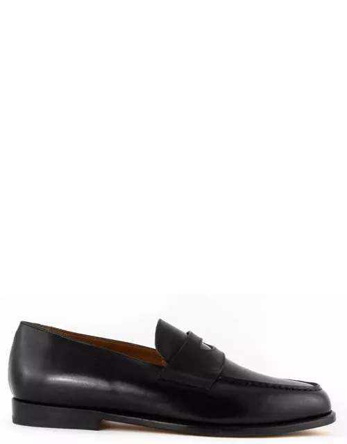 Doucal's Mario Loafer In Black Leather